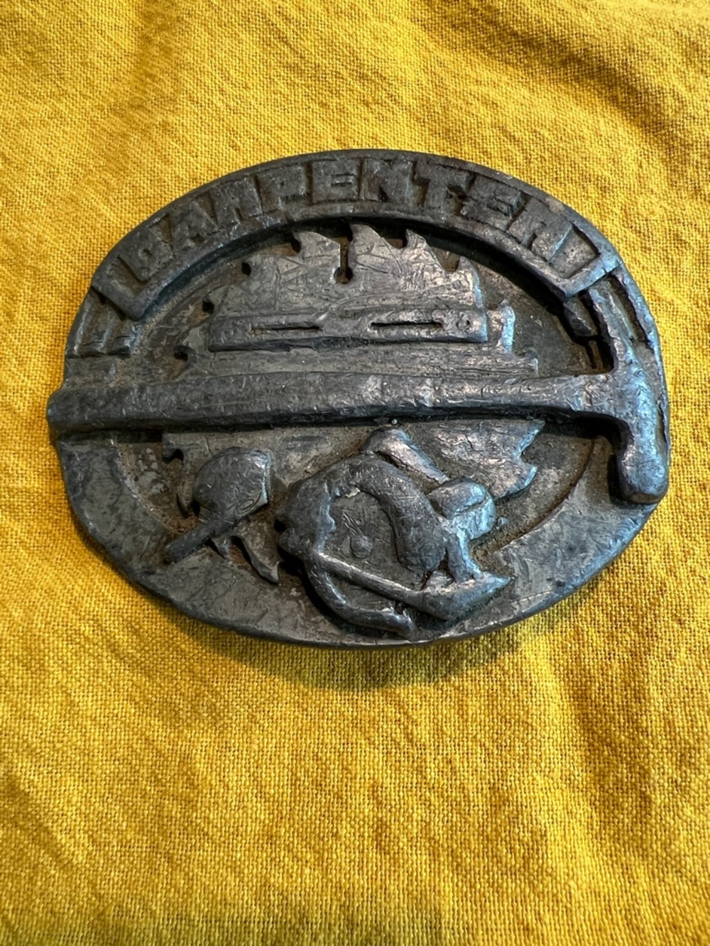 Vintage-1991 Men's Dark Pewter Metal Carpenter Belt Buckle